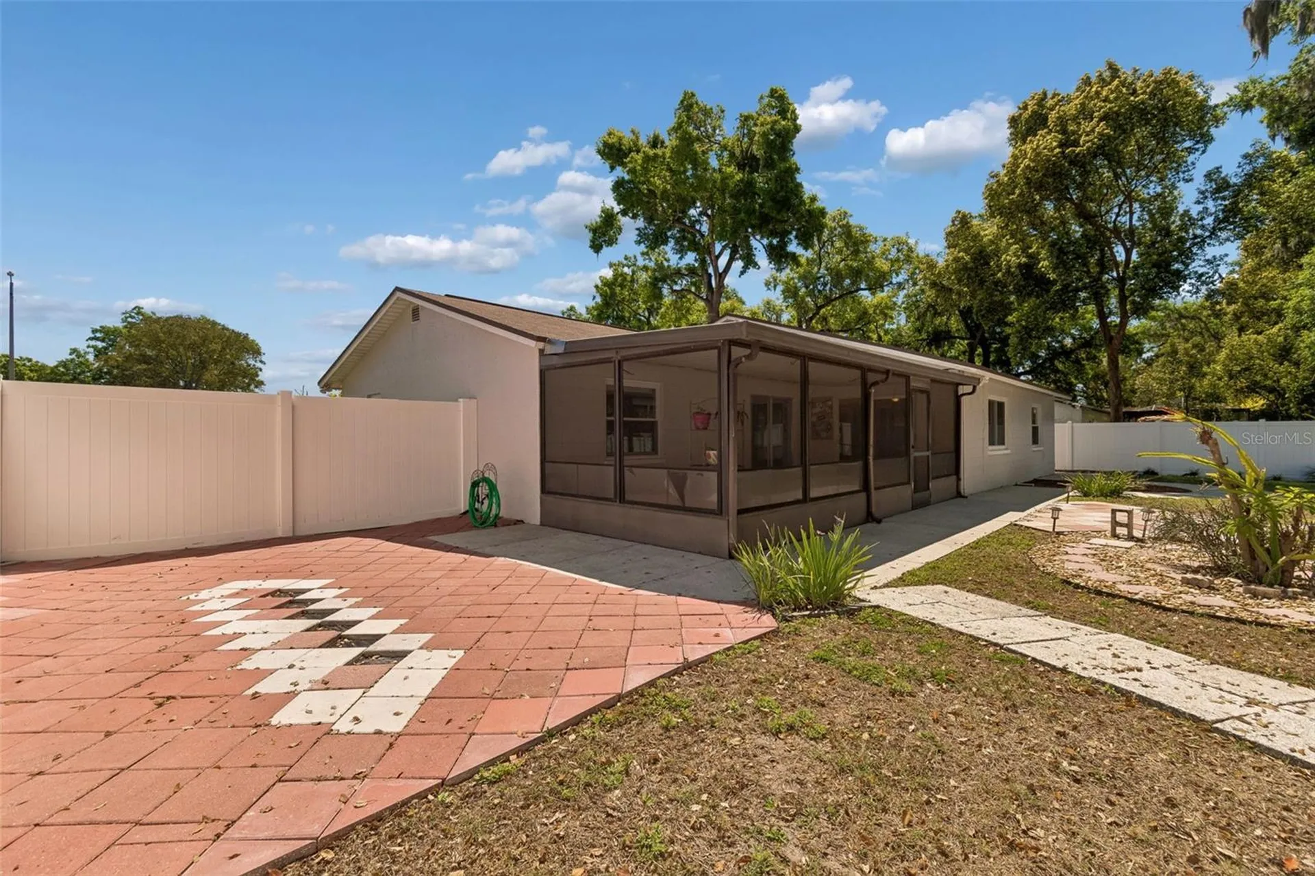 2505 Linden Tree Street Seffner FL 33584