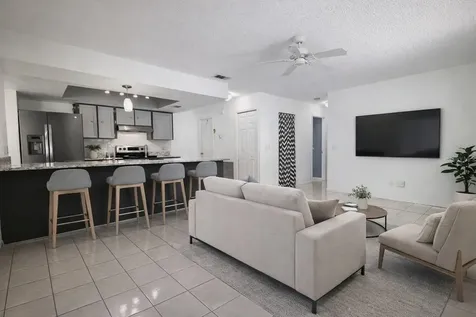 2505 Linden Tree Street Seffner FL 33584