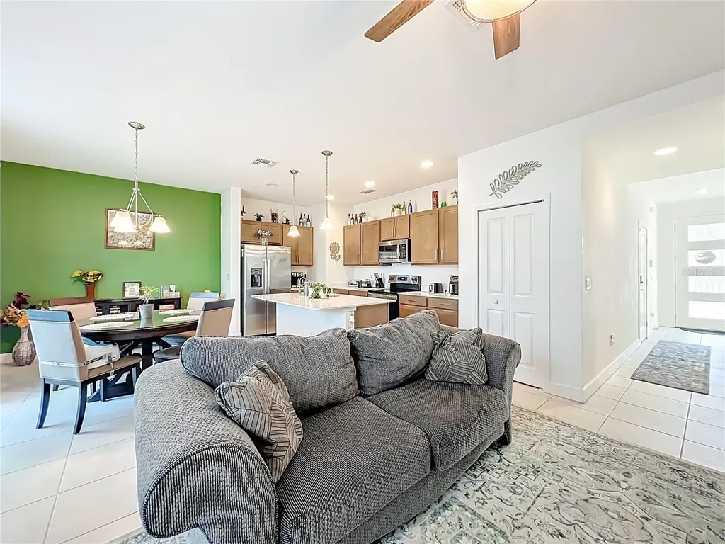 1371 Captiva Cove Sanford FL 32771