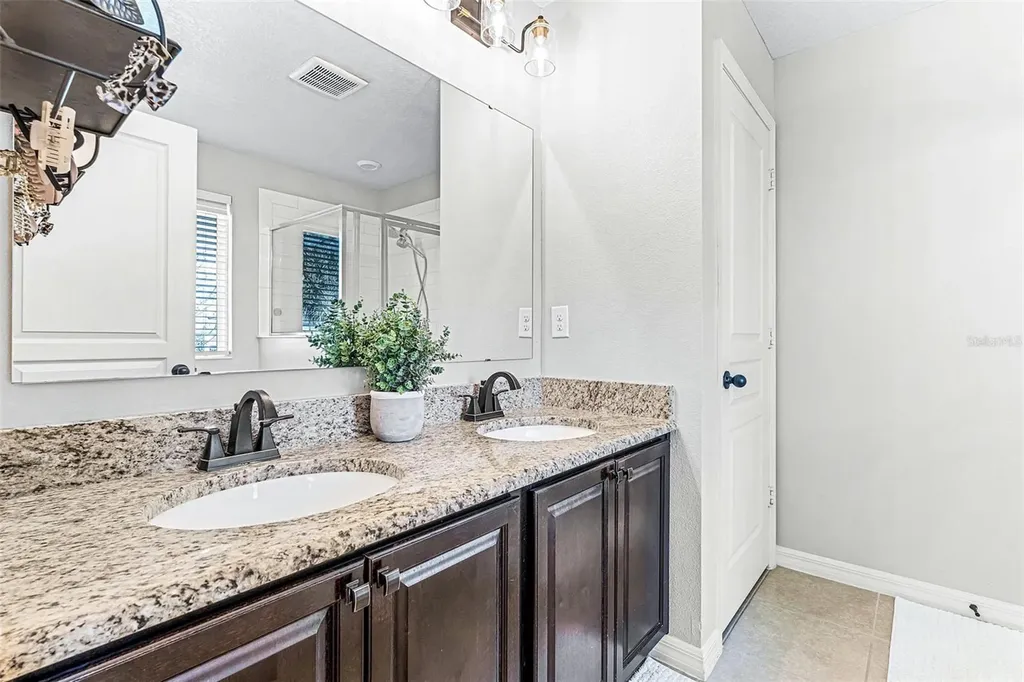 8066 Bowery Drive Winter Garden FL 34787