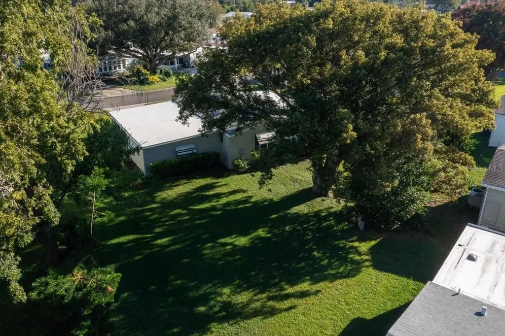 1840 W Schwartz Boulevard The Villages FL 32159