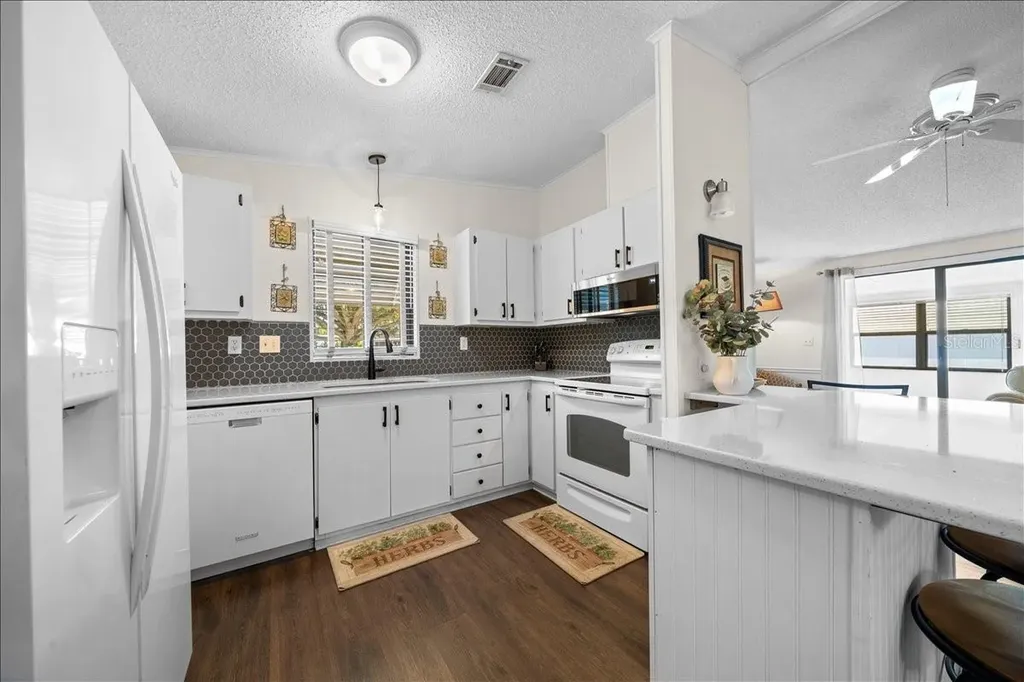 1840 W Schwartz Boulevard The Villages FL 32159