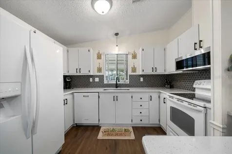 1840 W Schwartz Boulevard The Villages FL 32159