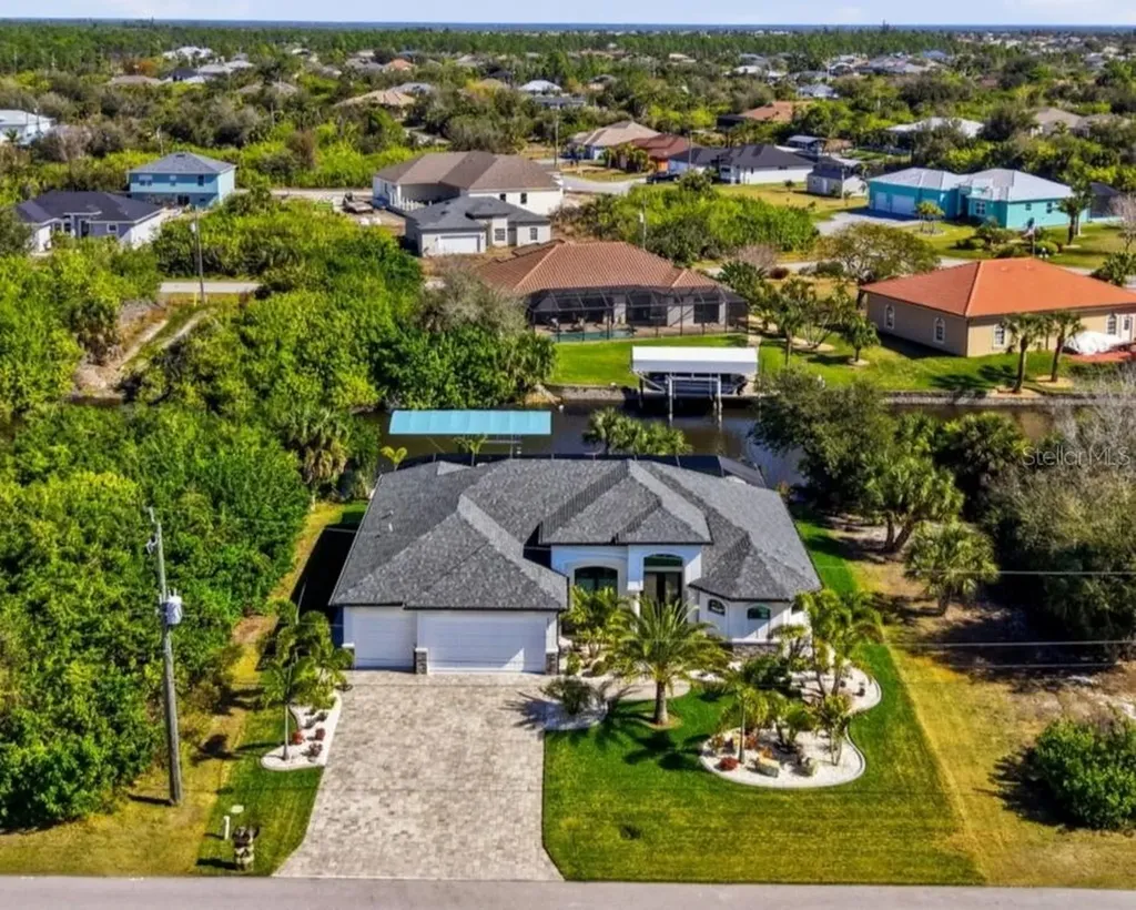 9326 Panama Circle Port Charlotte FL 33981