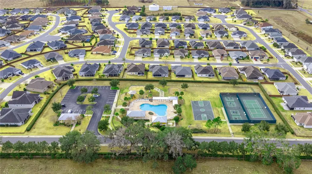 11041 White Terrace Oxford FL 34484