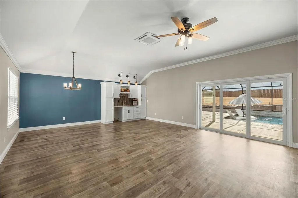 11041 White Terrace Oxford FL 34484