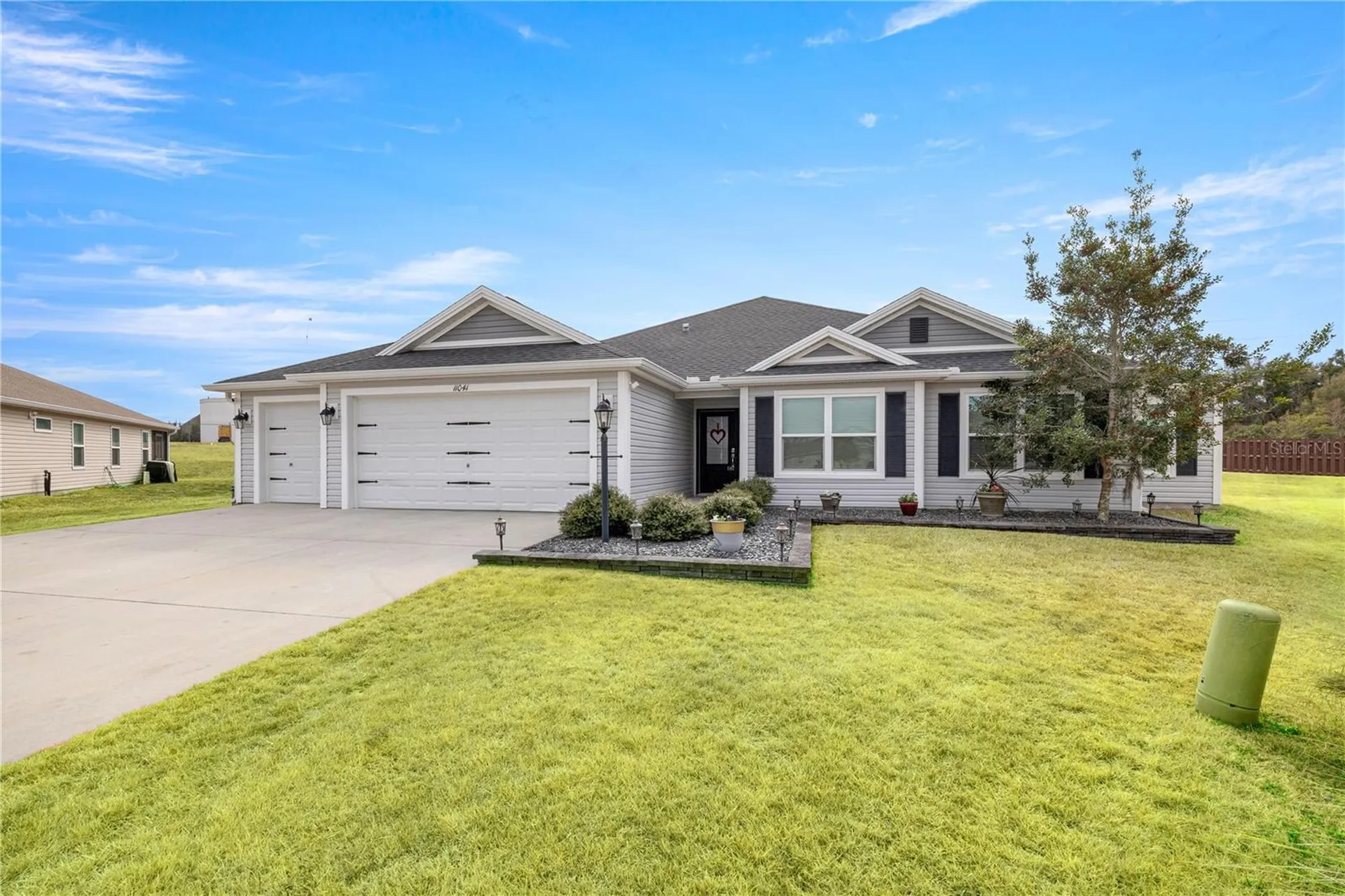 11041 White Terrace Oxford FL 34484