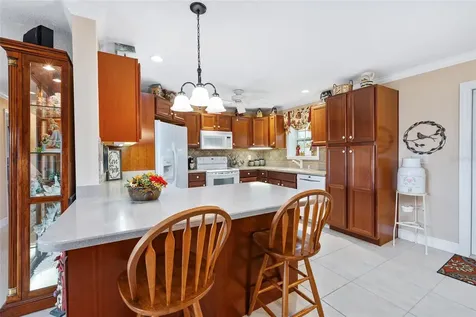 98 Mockingbird Lane Eustis FL 32726