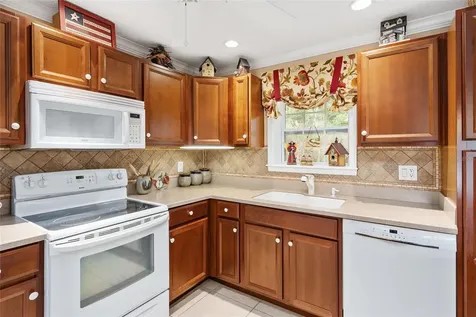98 Mockingbird Lane Eustis FL 32726