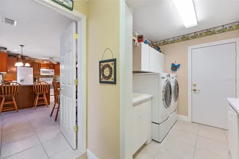 98 Mockingbird Lane Eustis FL 32726