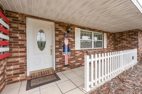 98 Mockingbird Lane Eustis FL 32726