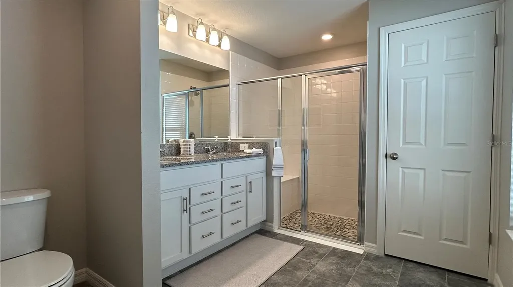 9475 Oakleaf Hammock Place Seffner FL 33584