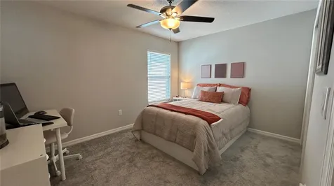 9475 Oakleaf Hammock Place Seffner FL 33584