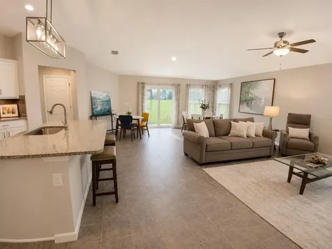9475 Oakleaf Hammock Place Seffner FL 33584