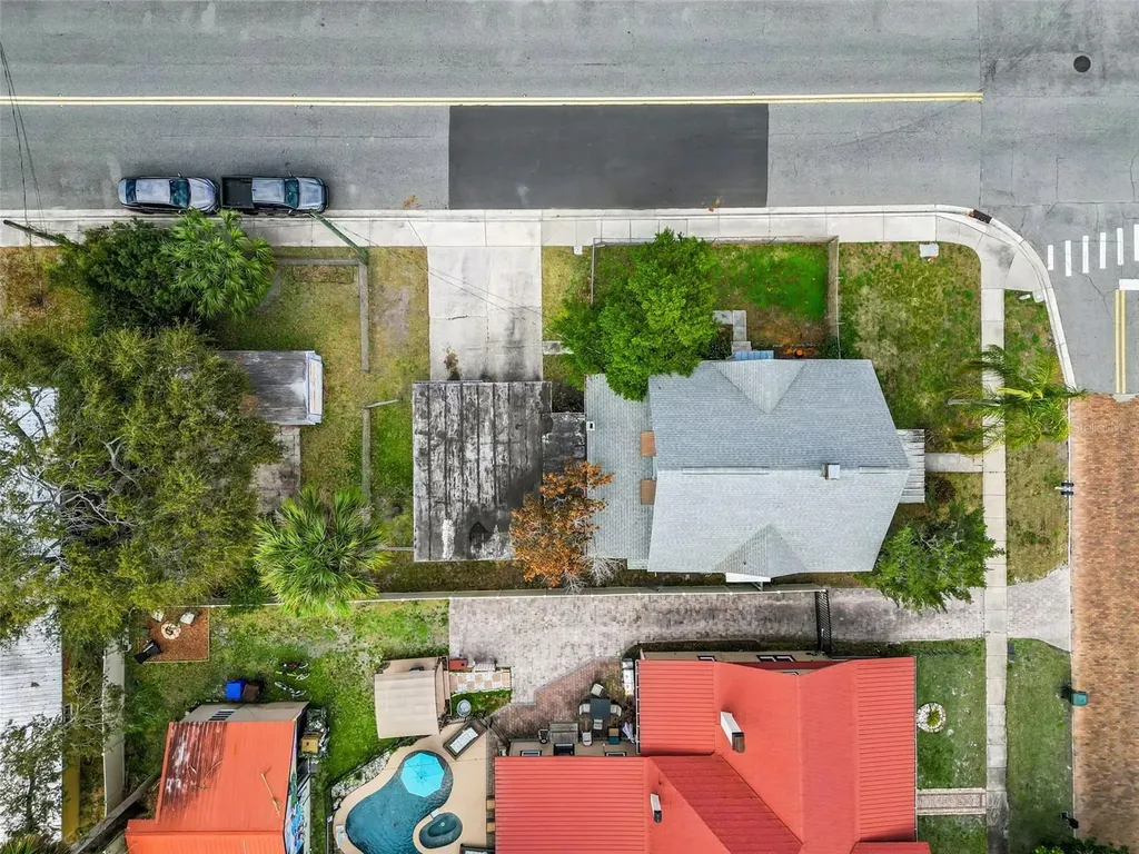116-118 N Beaumont Avenue Kissimmee FL 34741
