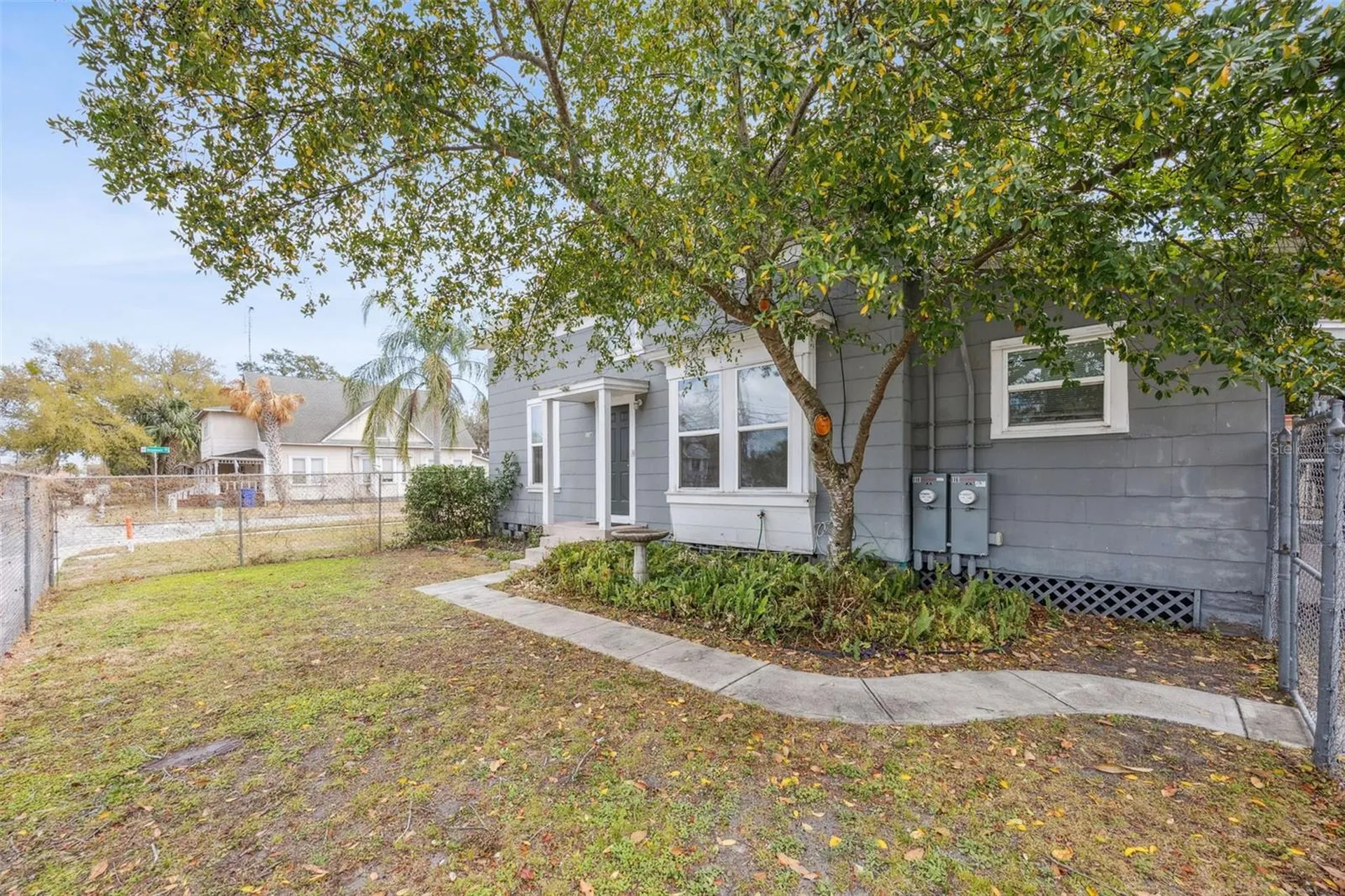 116-118 N Beaumont Avenue Kissimmee FL 34741