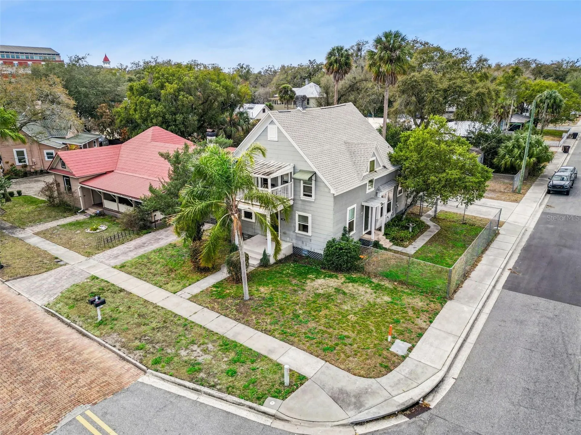 116-118 N Beaumont Avenue Kissimmee FL 34741