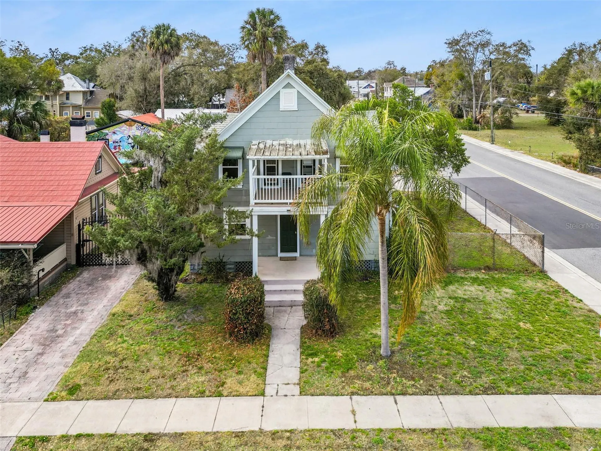 116-118 N Beaumont Avenue Kissimmee FL 34741