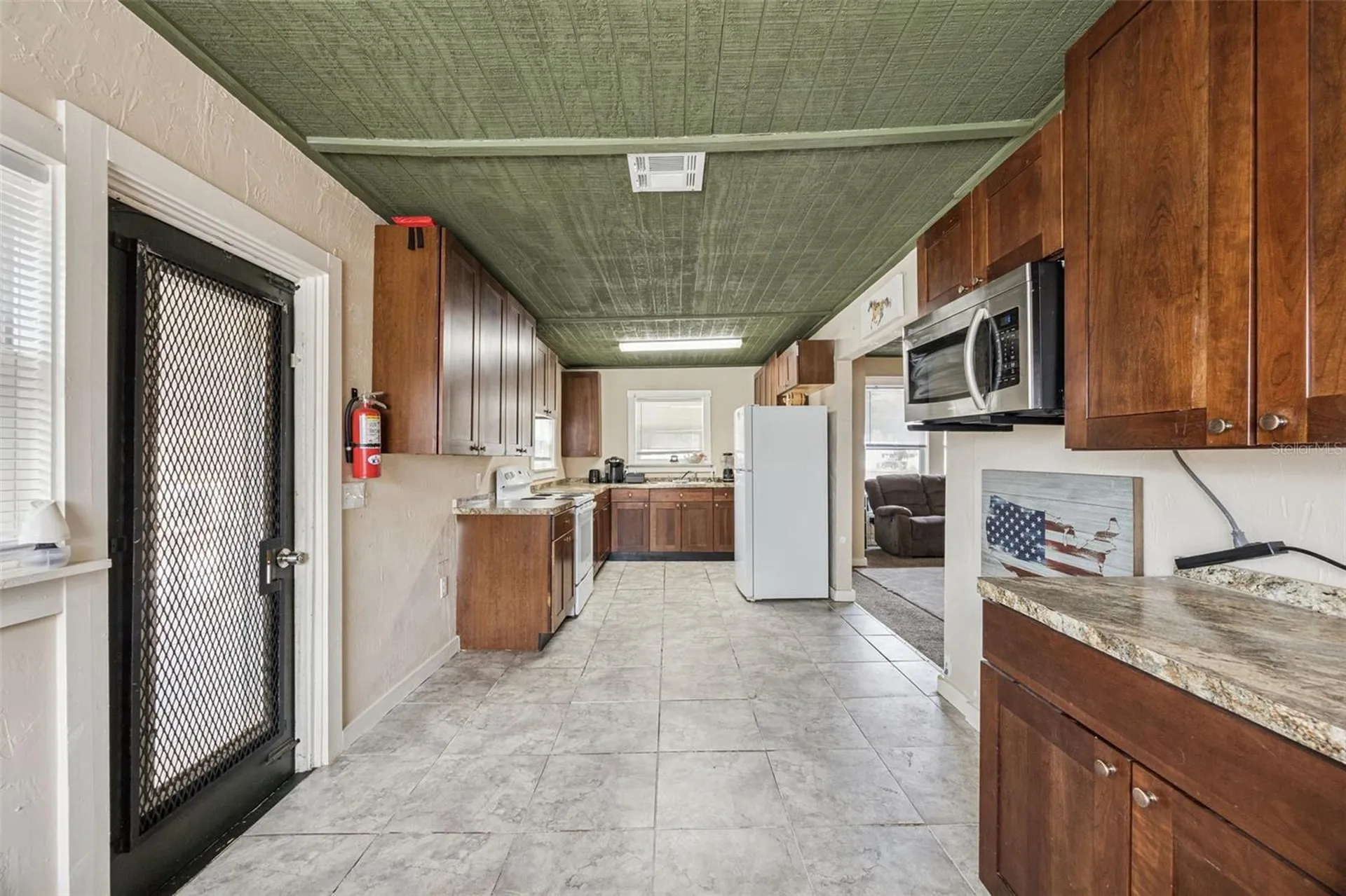 116-118 N Beaumont Avenue Kissimmee FL 34741
