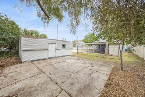 116-118 N Beaumont Avenue Kissimmee FL 34741
