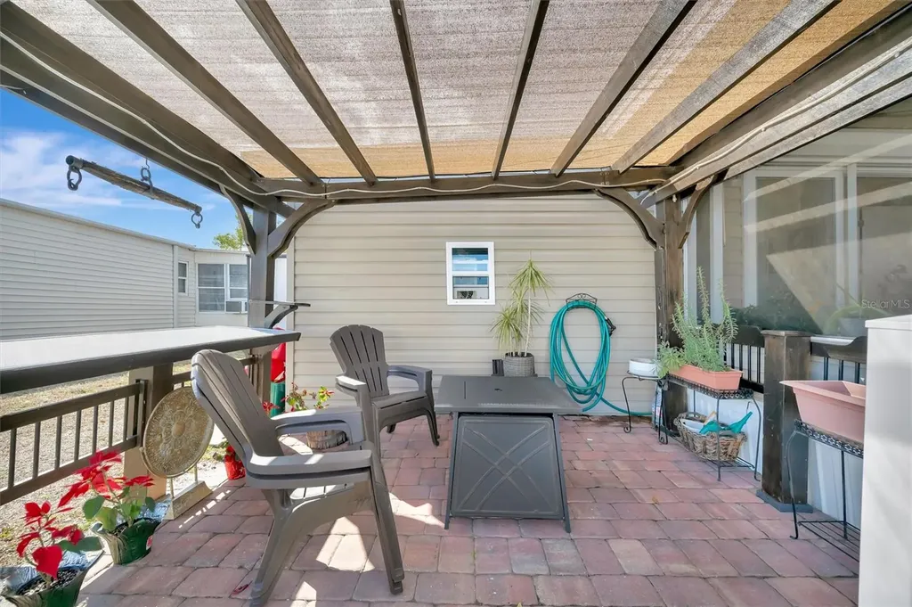 117 S Saint Thomas Circle Apollo Beach FL 33572
