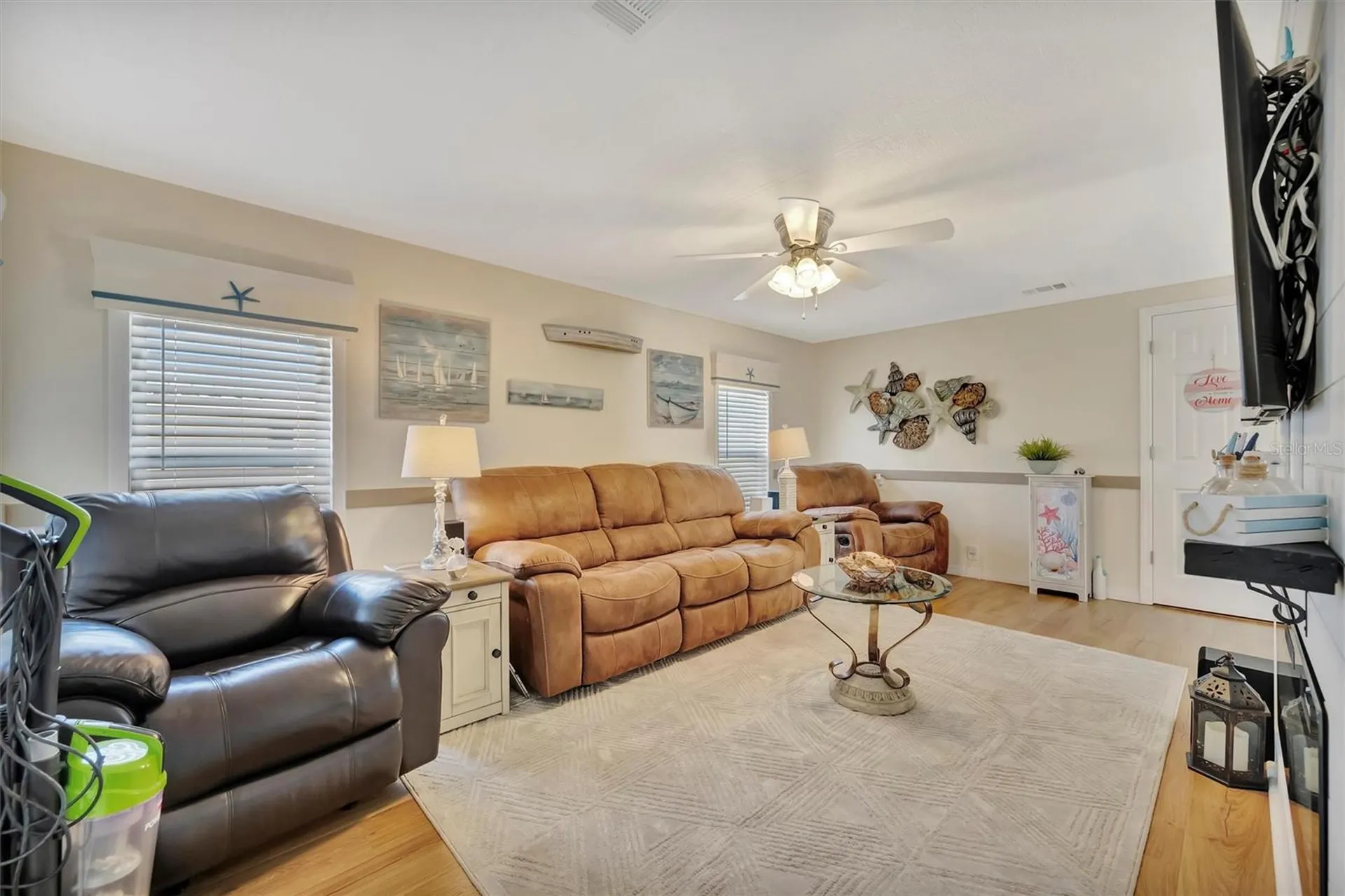 117 S Saint Thomas Circle Apollo Beach FL 33572