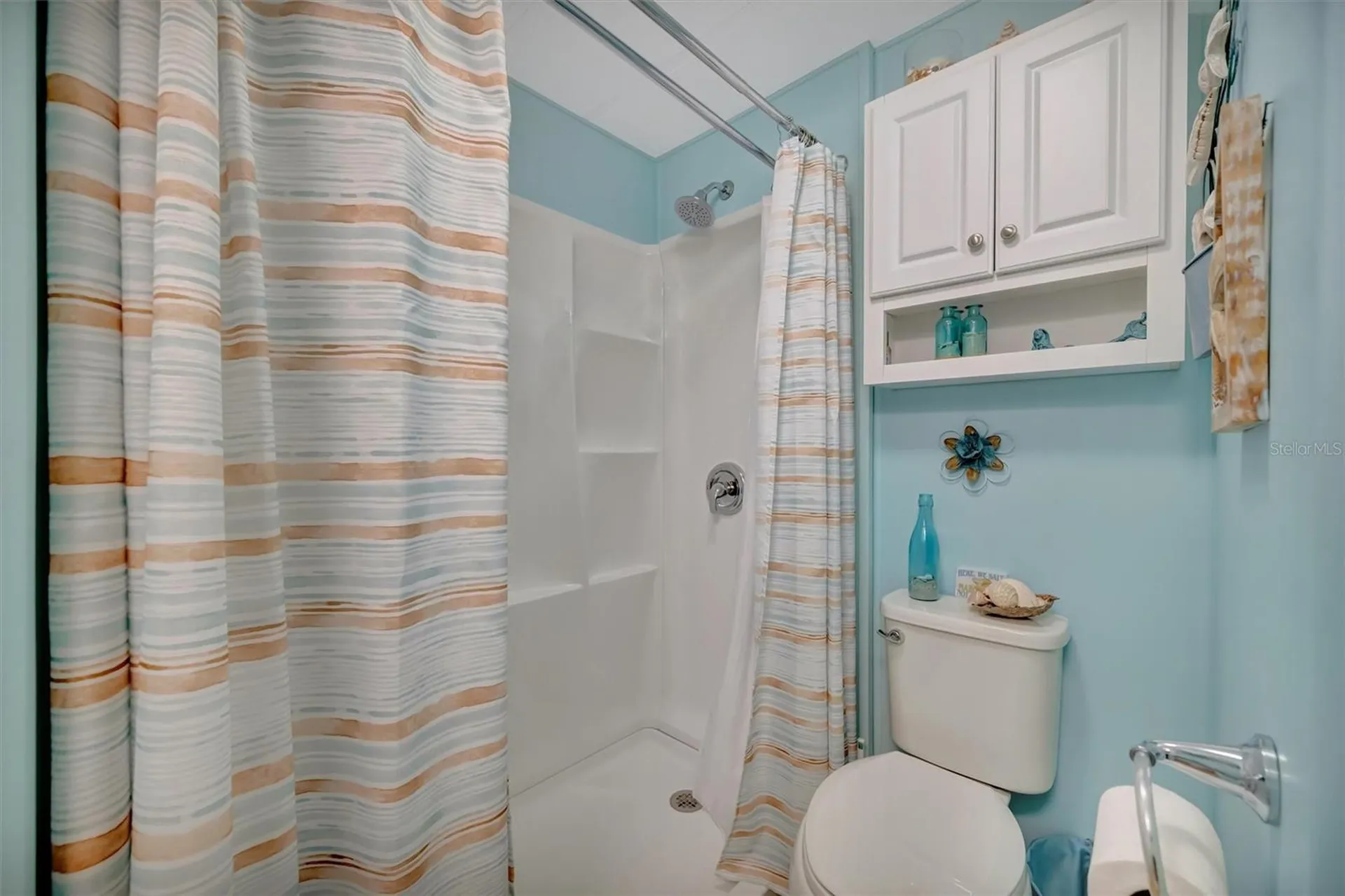 117 S Saint Thomas Circle Apollo Beach FL 33572