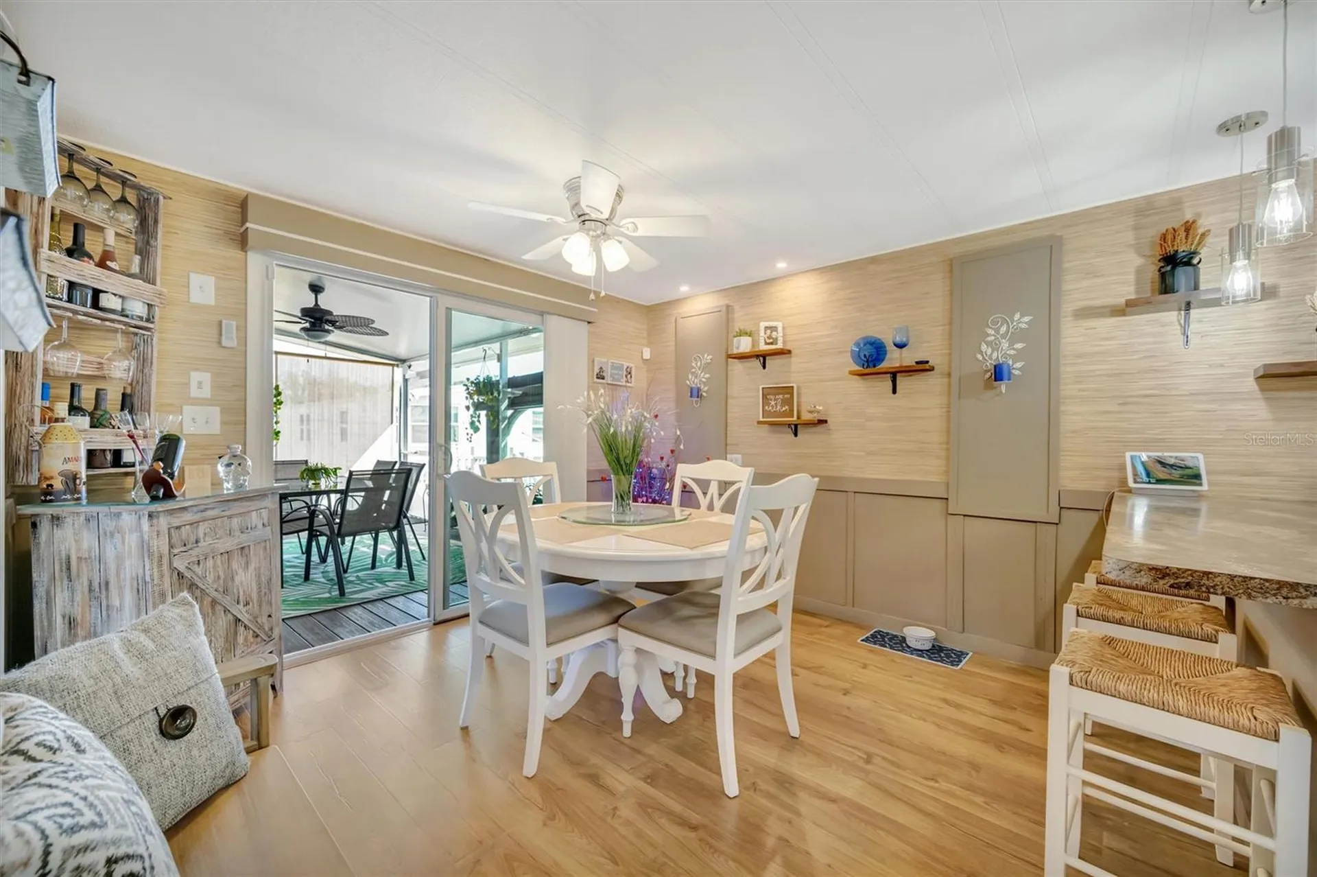 117 S Saint Thomas Circle Apollo Beach FL 33572