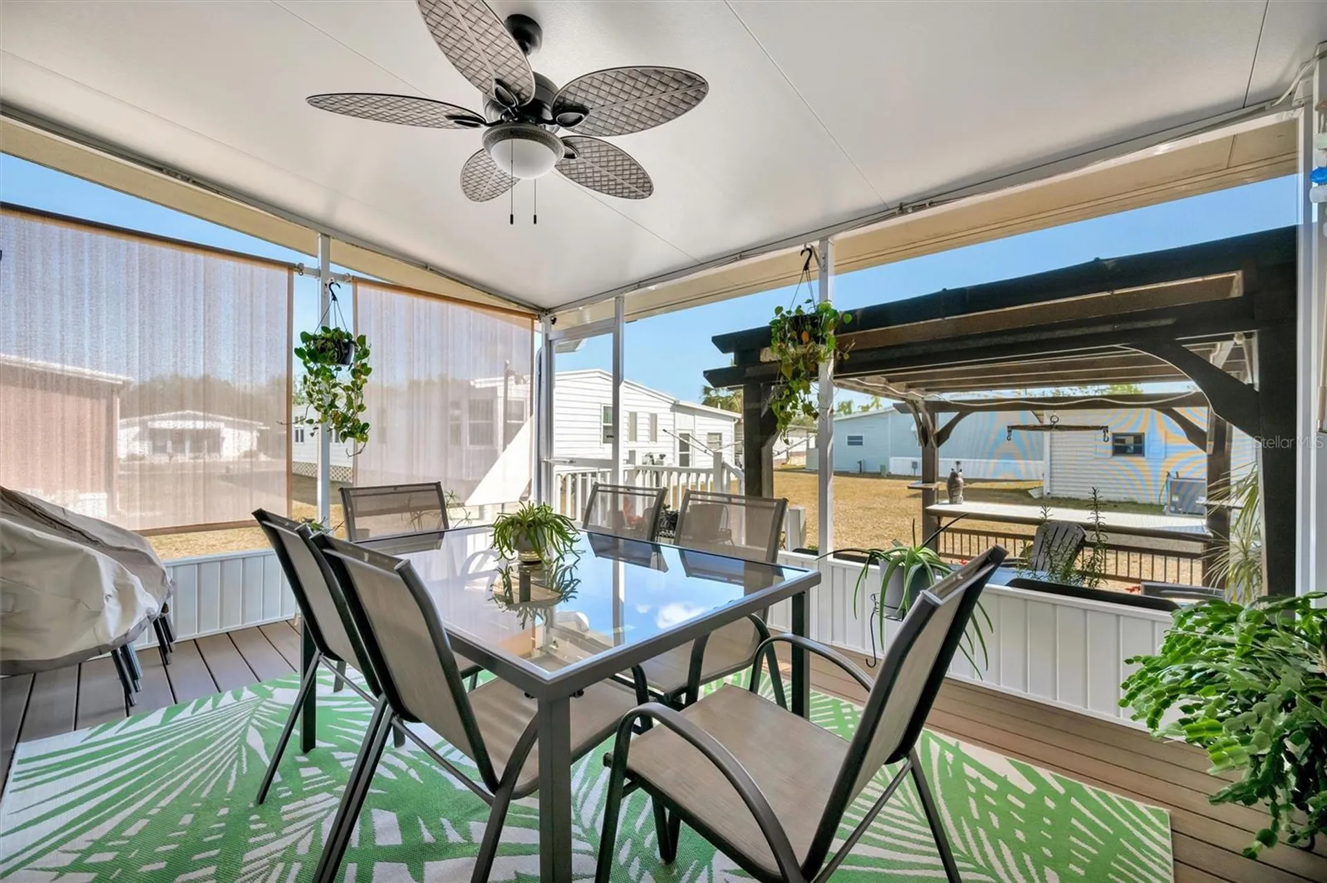 117 S Saint Thomas Circle Apollo Beach FL 33572