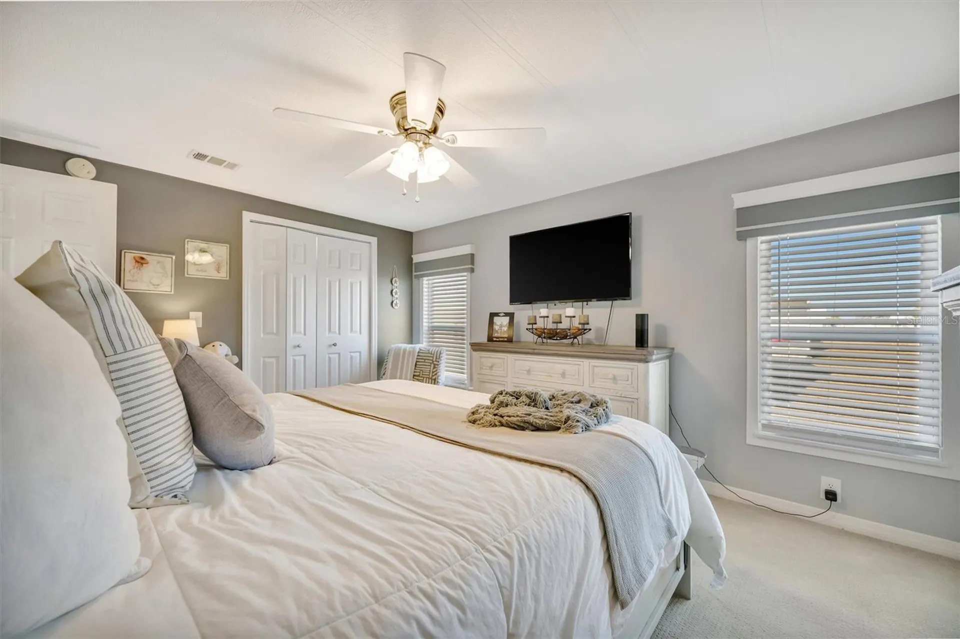 117 S Saint Thomas Circle Apollo Beach FL 33572
