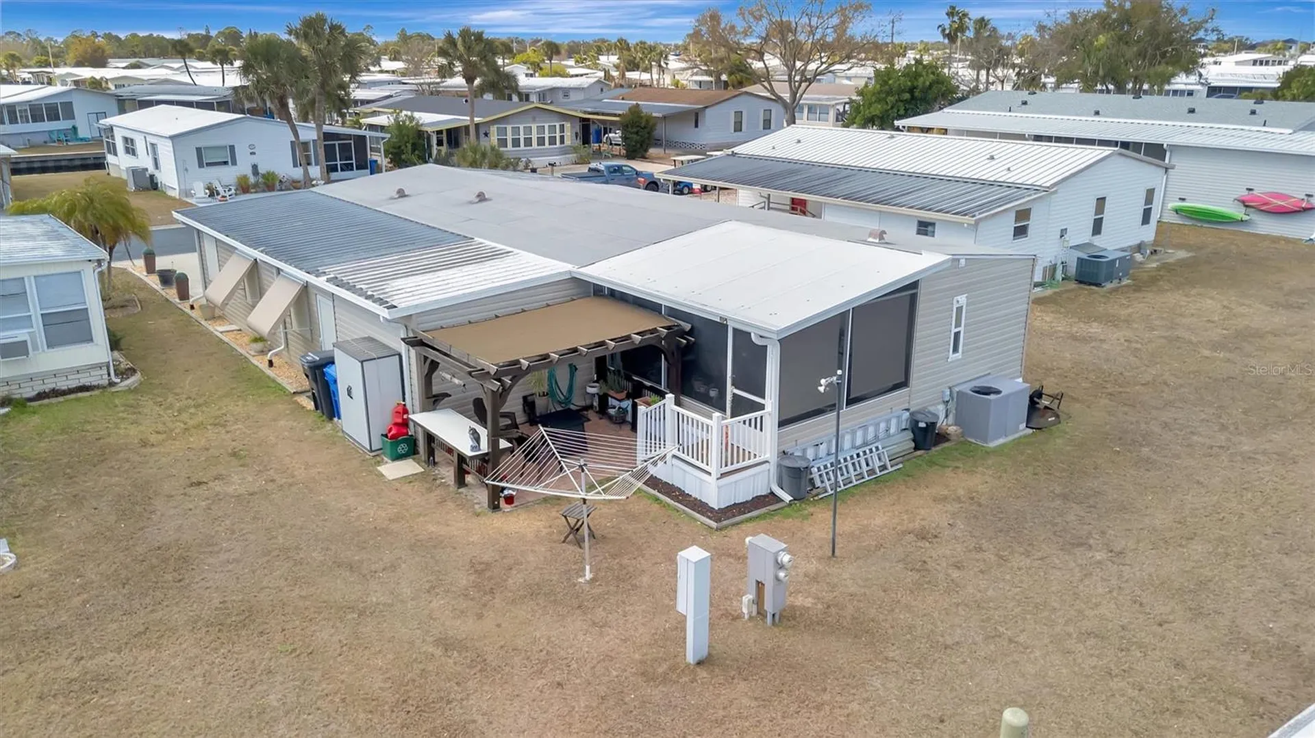 117 S Saint Thomas Circle Apollo Beach FL 33572