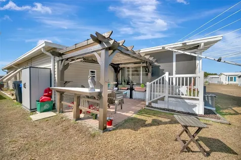 117 S Saint Thomas Circle Apollo Beach FL 33572