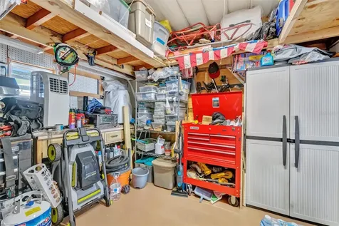117 S Saint Thomas Circle Apollo Beach FL 33572
