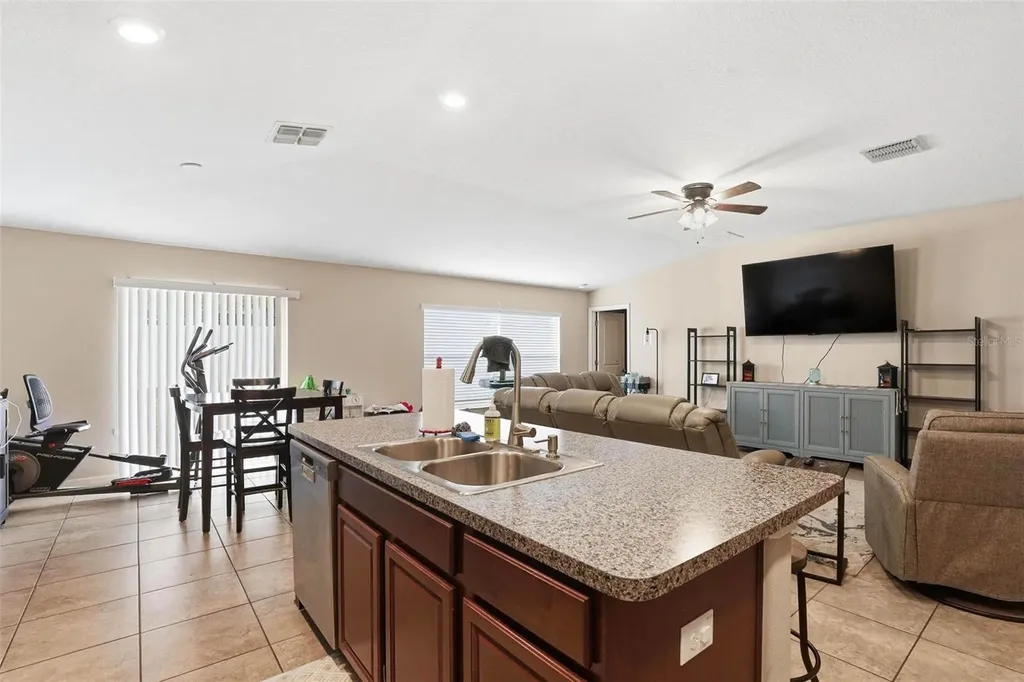 211 English Channel Place Dover FL 33527