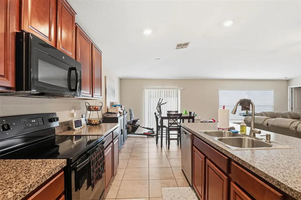 211 English Channel Place Dover FL 33527