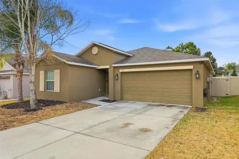 211 English Channel Place Dover FL 33527