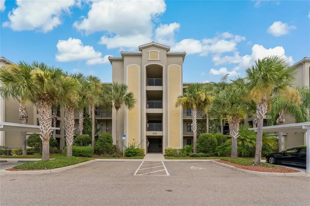 7015 River Hammock Drive Bradenton FL 34212