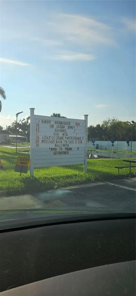8410 Wagon Wheel Circle North Fort Myers FL 33917