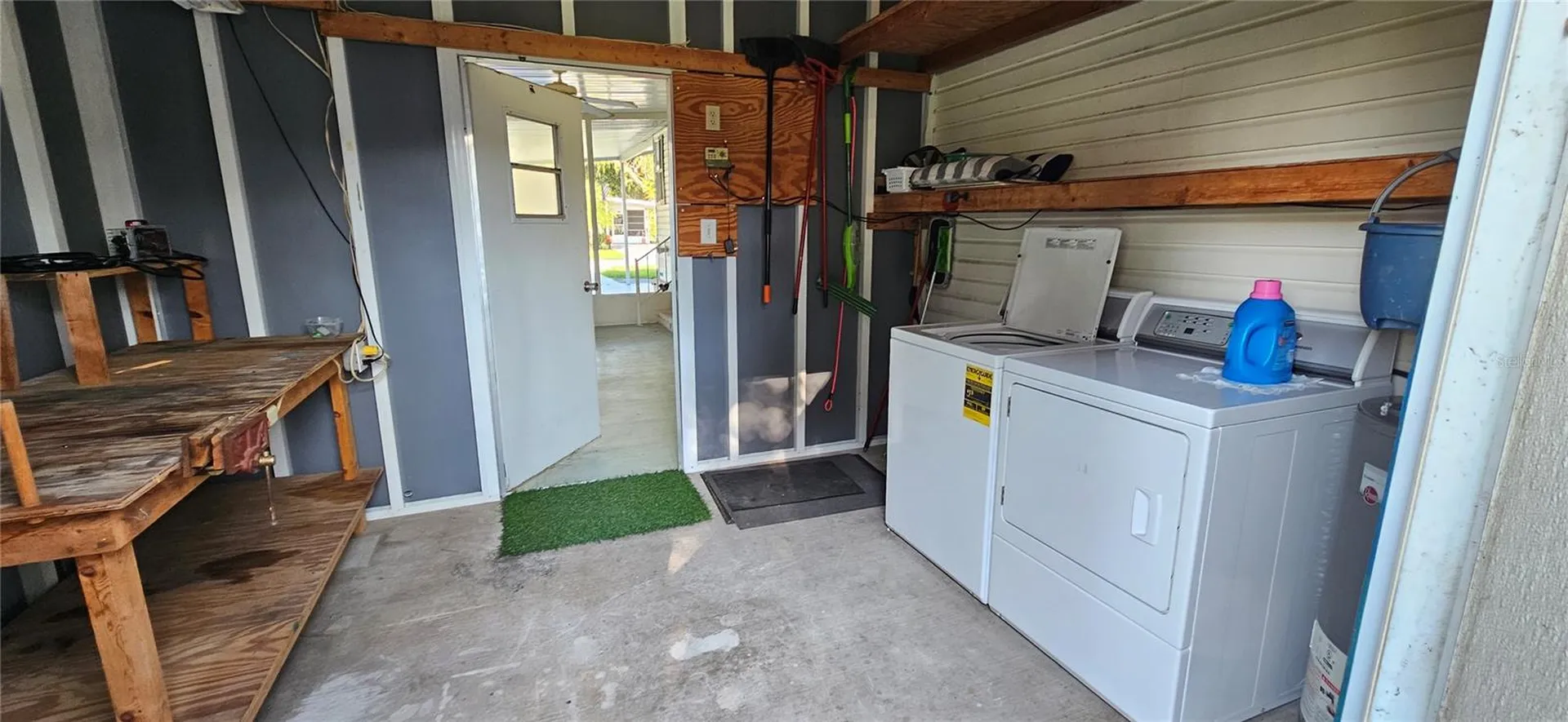 8410 Wagon Wheel Circle North Fort Myers FL 33917