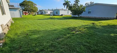 8410 Wagon Wheel Circle North Fort Myers FL 33917