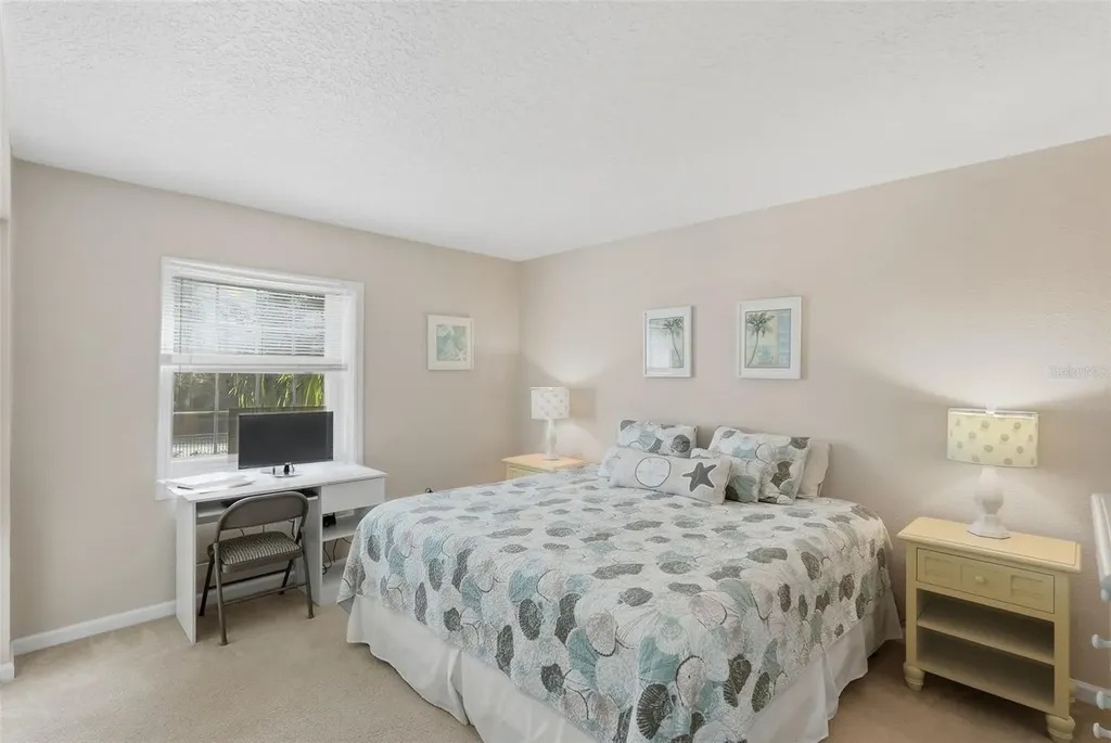 3783 Pompano Drive SE St Petersburg FL 33705