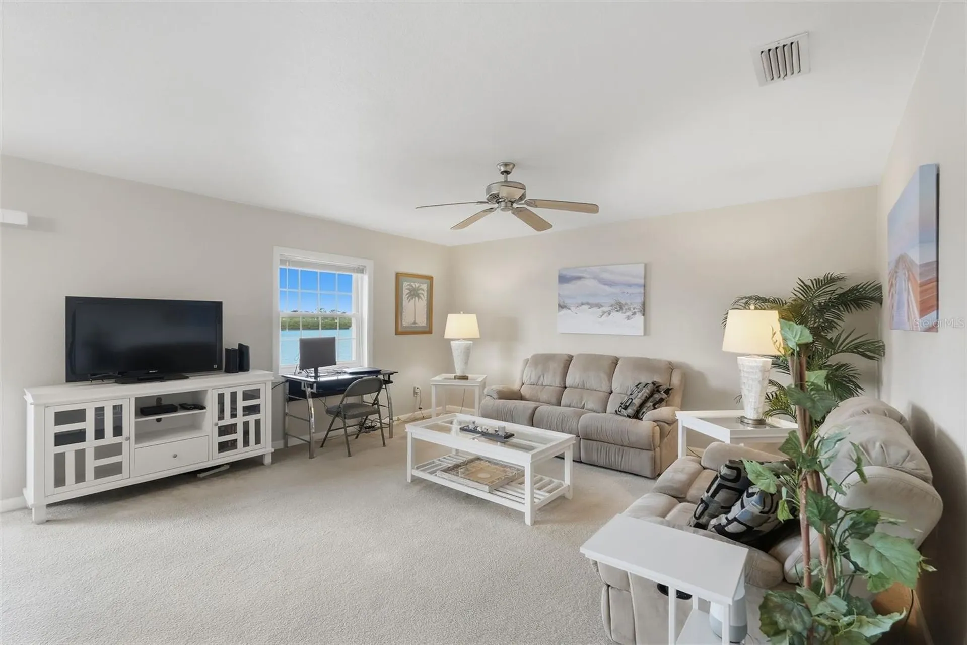 3783 Pompano Drive SE St Petersburg FL 33705