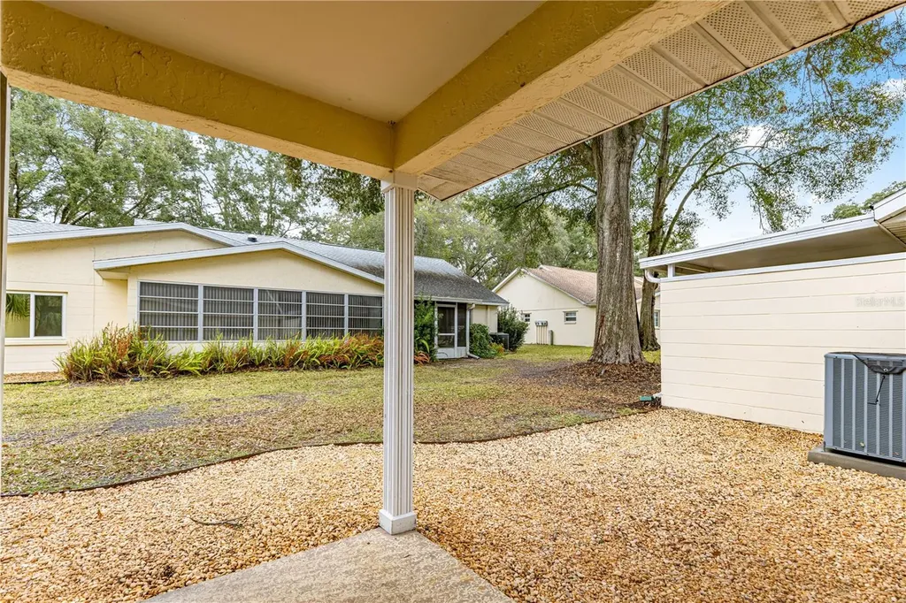 8525 SW 90th Lane Ocala FL 34481