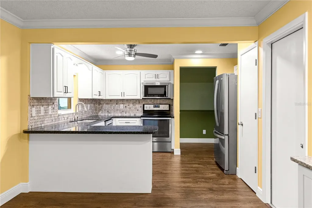 8525 SW 90th Lane Ocala FL 34481