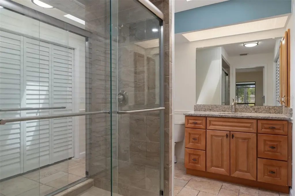 239 SE Paradise Point Road Crystal River FL 34429
