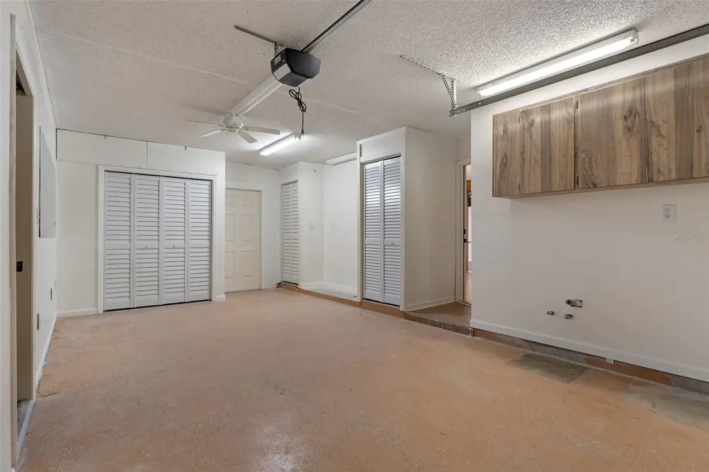 239 SE Paradise Point Road Crystal River FL 34429