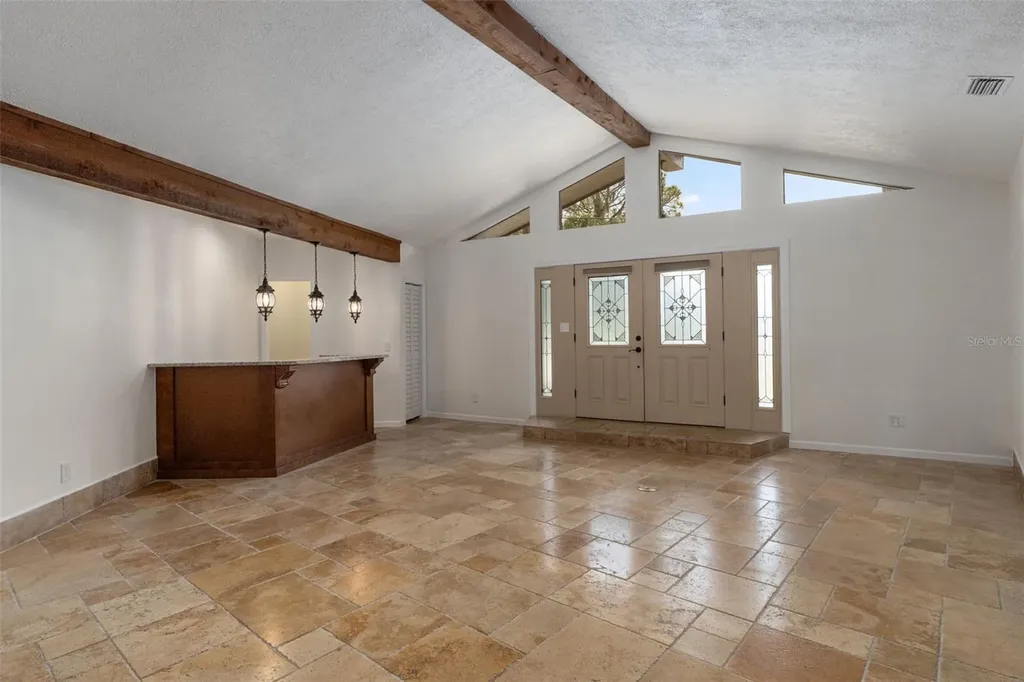 239 SE Paradise Point Road Crystal River FL 34429