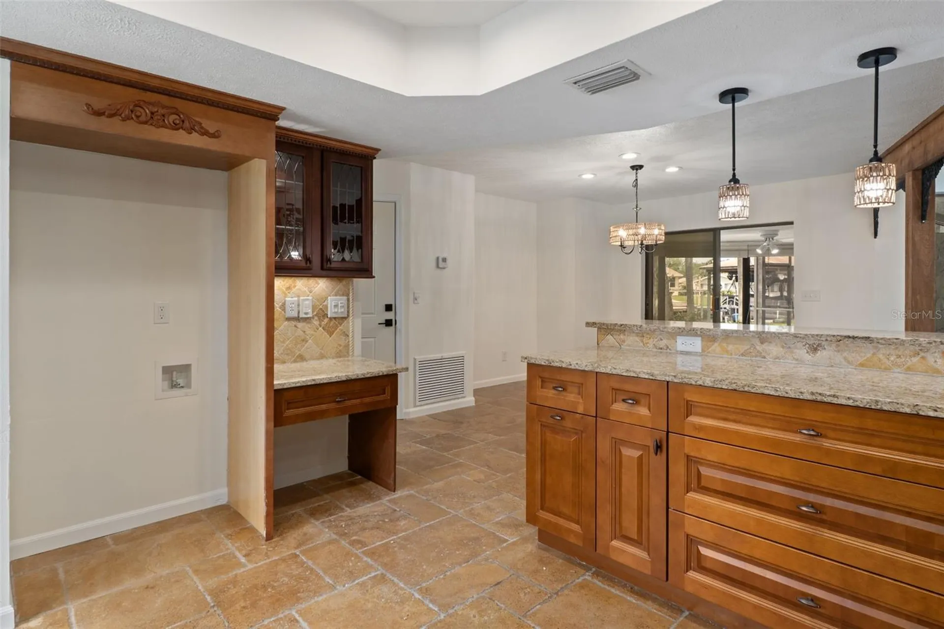 239 SE Paradise Point Road Crystal River FL 34429