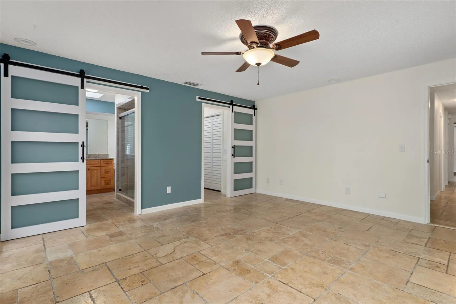 239 SE Paradise Point Road Crystal River FL 34429