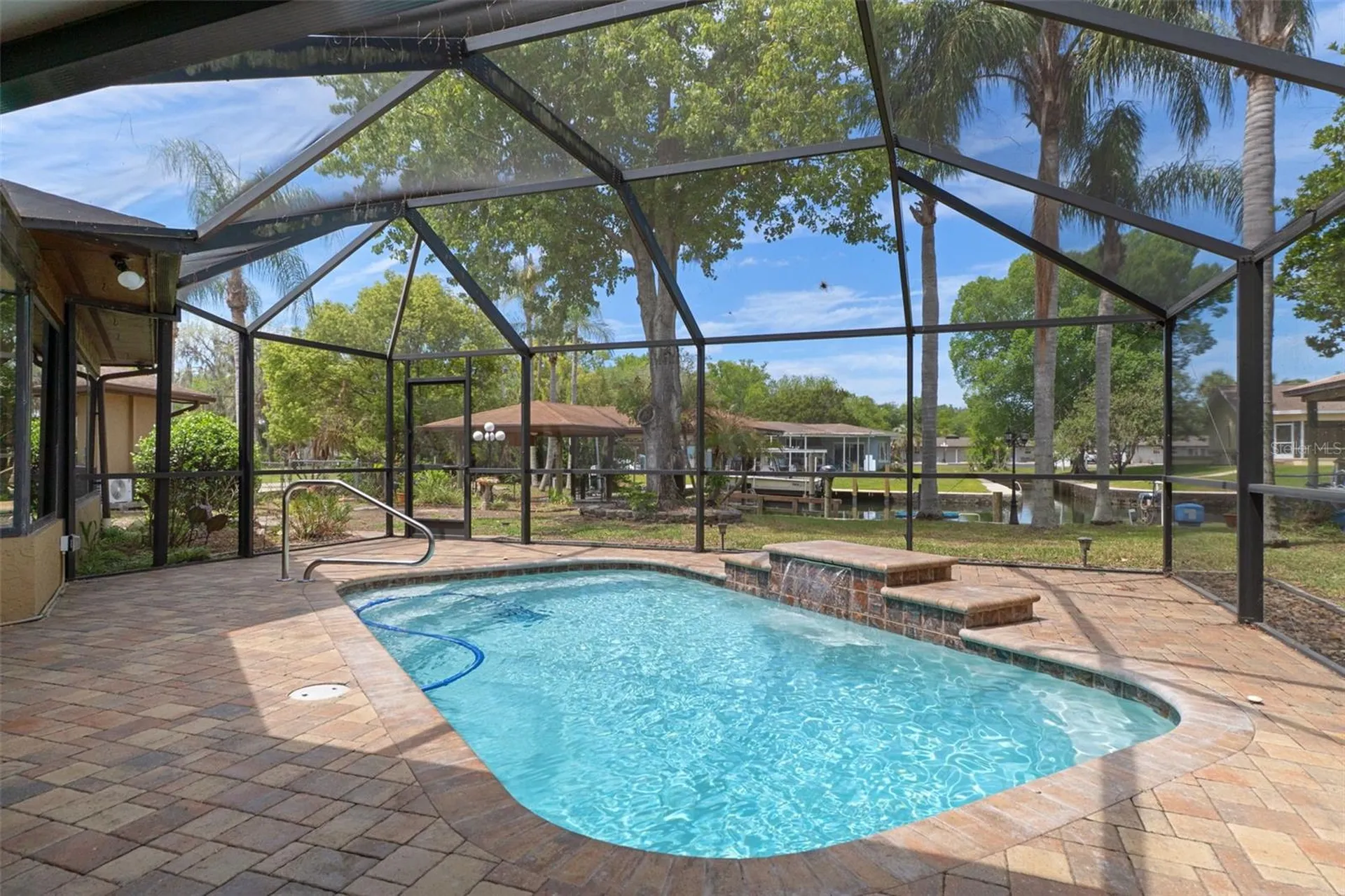 239 SE Paradise Point Road Crystal River FL 34429